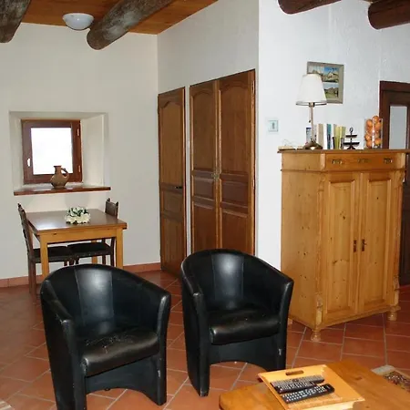 Le Trianon, Verbouwde Authentieke Voormalige Boerderij Prázdninový dům *